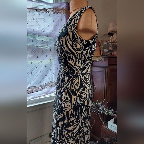 Donna Ricco Cocktail Dress Perfect Fitted Dress Abstract Roses Size 6 - Picture 8 of 11